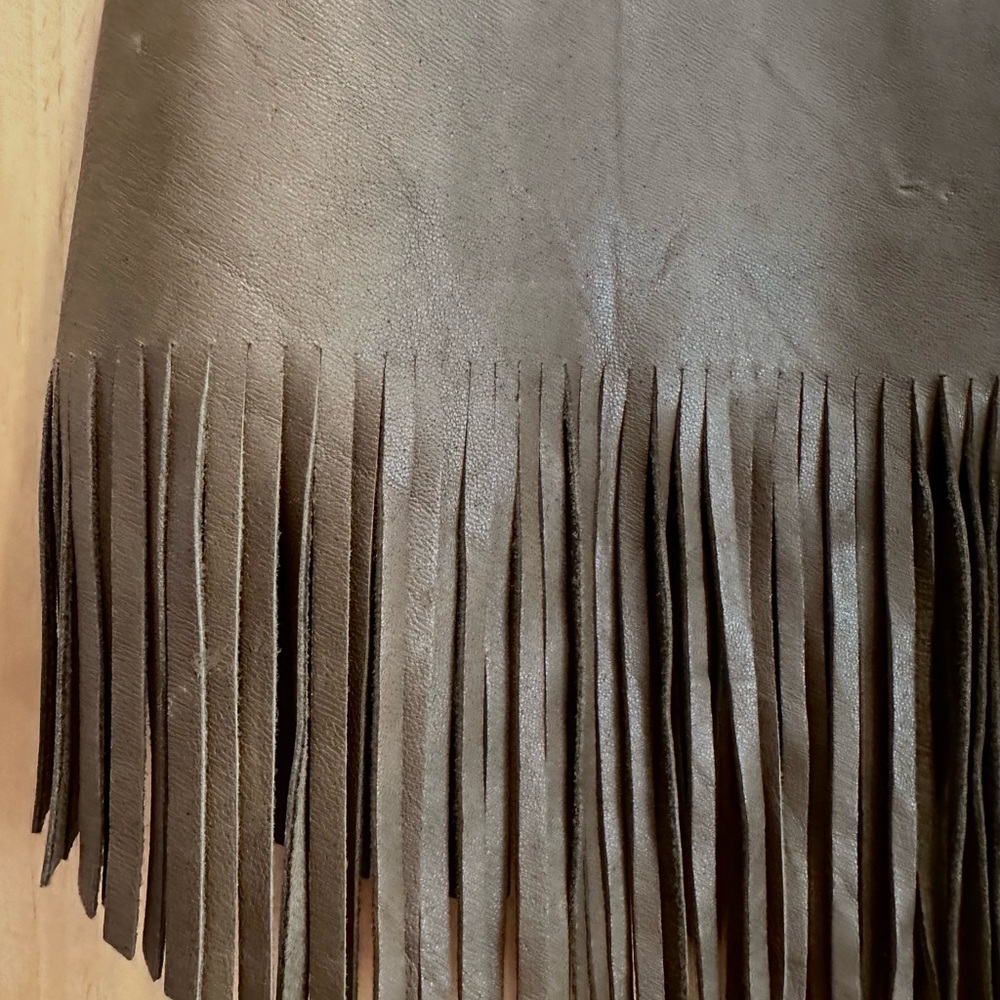 Fringed Leather Skirt - Olive Green Vintage - Picture 4 of 9